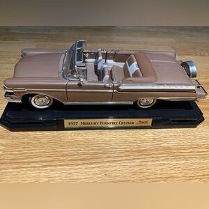 1957 Mercury Turnpike Cruiser
Opened box item (No Box)